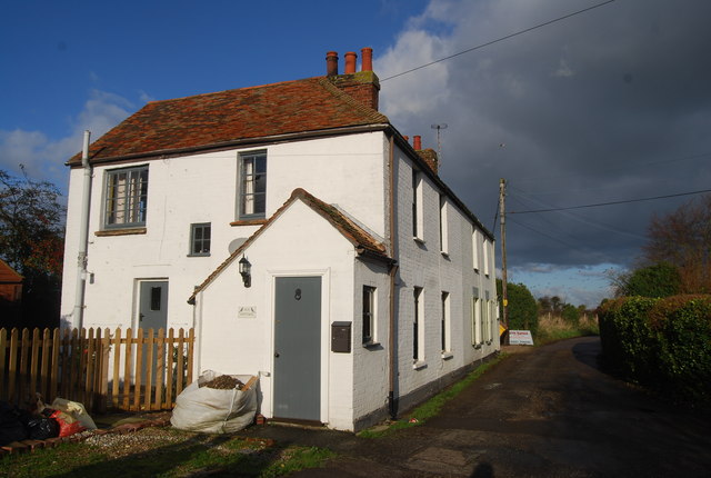 File:Ivy Cottage, Stodmarsh - geograph.org.uk - 1619317.jpg