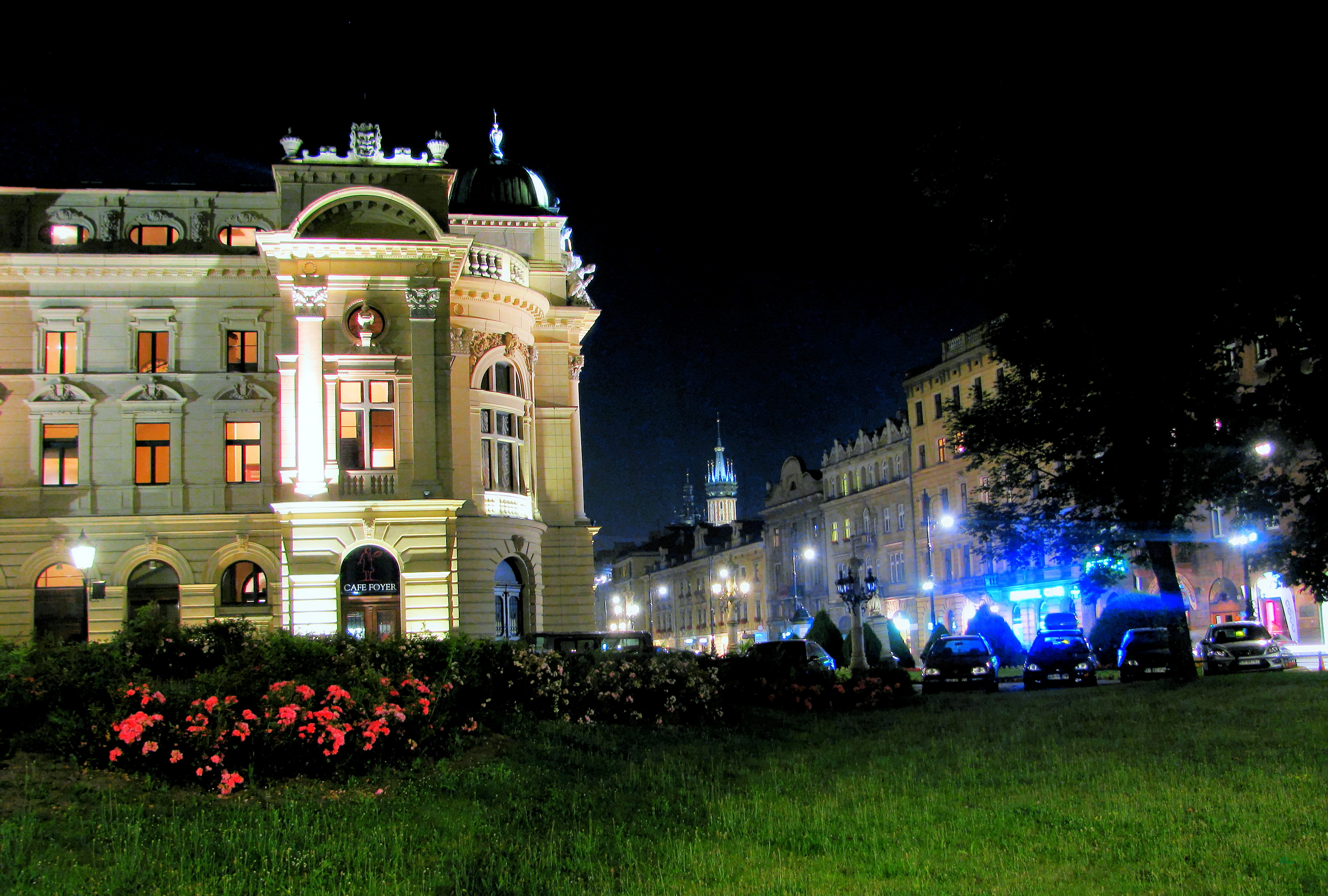 Krakow pl. Театр Эспланада. Театр им. Юлиуша словацкого (teatr im. Juliusza Słowackiego).