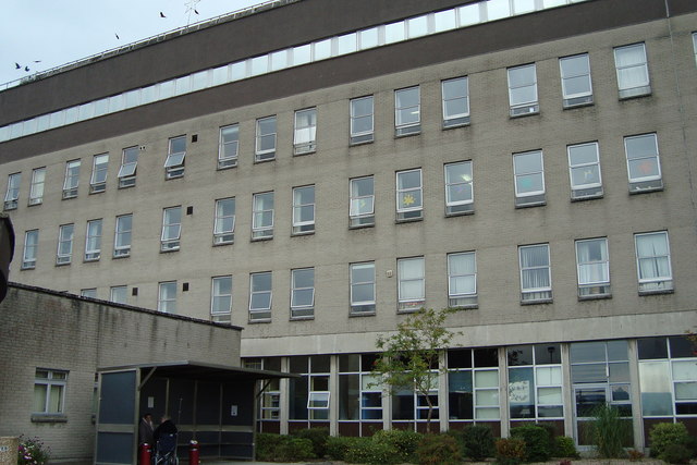 File:Letterkenny General Hospital - geograph.org.uk - 1013256.jpg