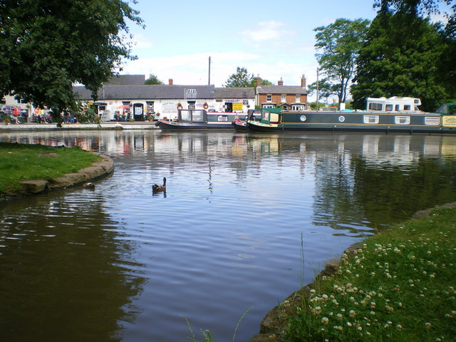 File:Norbury Junction - geograph.org.uk - 1395248.jpg