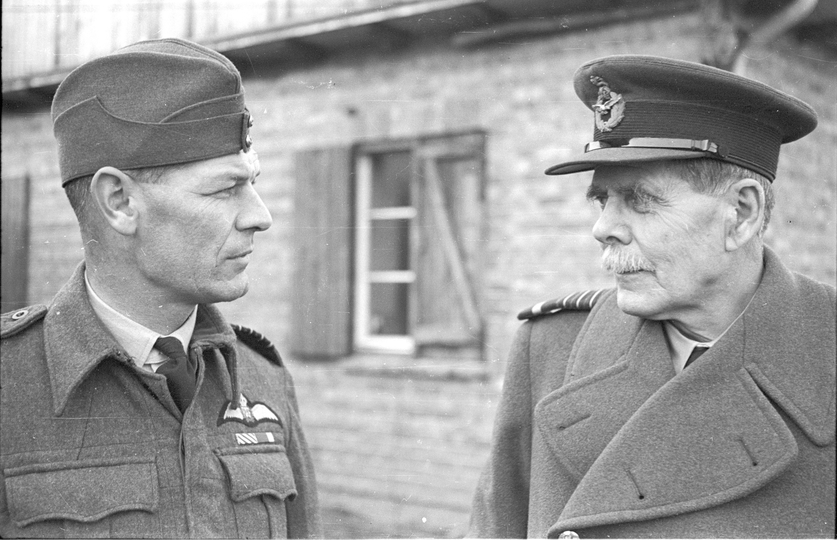 Douglas Morris (left) and [[Hugh Trenchard, 1st Viscount Trenchard]] in Grimbergen, Belgium 1944.