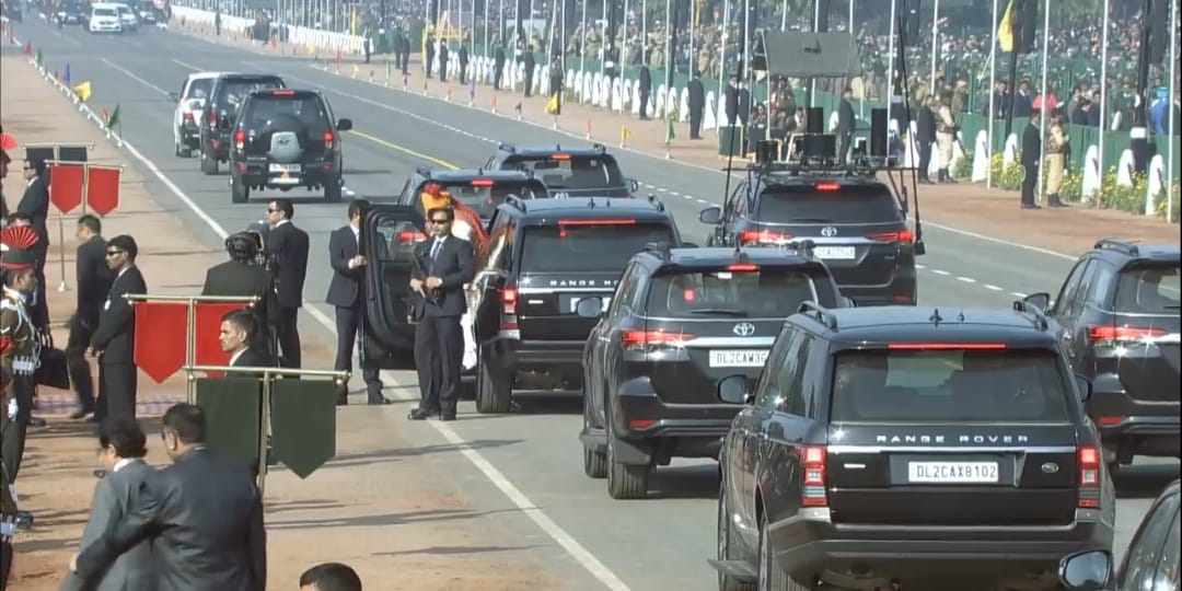 File:Prime Minister Narendra Modi's Security Personnel with convoy