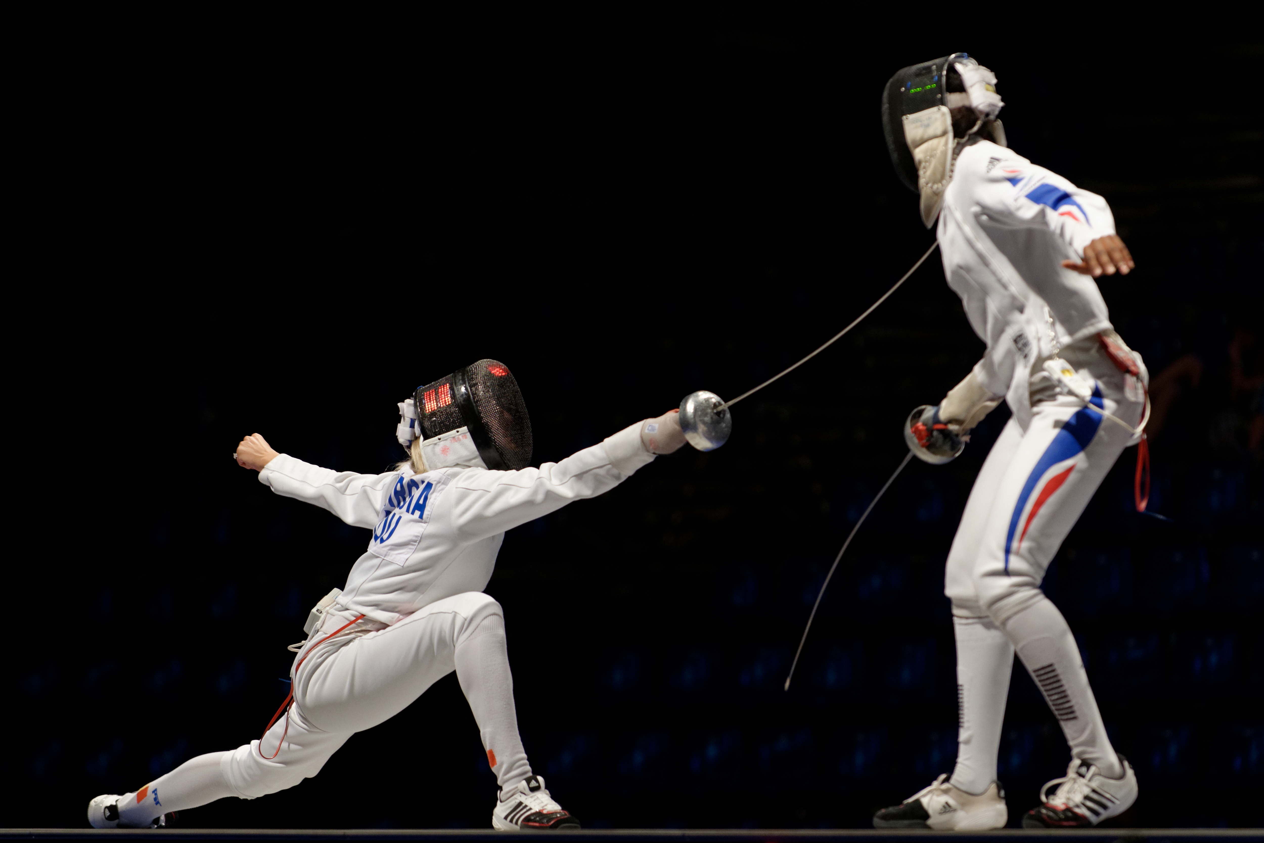 File:Romania v France EFS 2013 Fencing WCH t163933.jpg - Wikimedia Commons