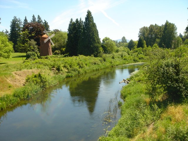 File:Sammamish River.jpg