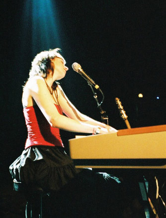 File:Sarah Slean 2.jpg