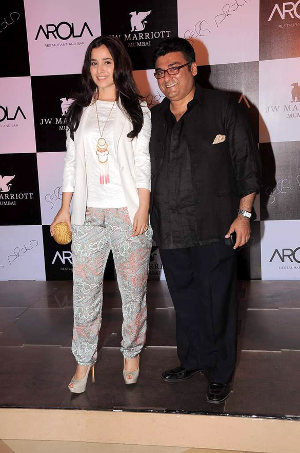 Simone Singh poses with Farhad Samar at the Launch of Jimmy Choo Eyewear  Launch Media