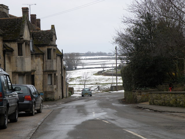 File:Stoke hill, Oundle - geograph.org.uk - 1172718.jpg