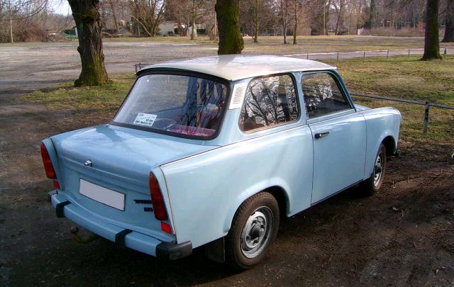 File:Trabant601L.jpg