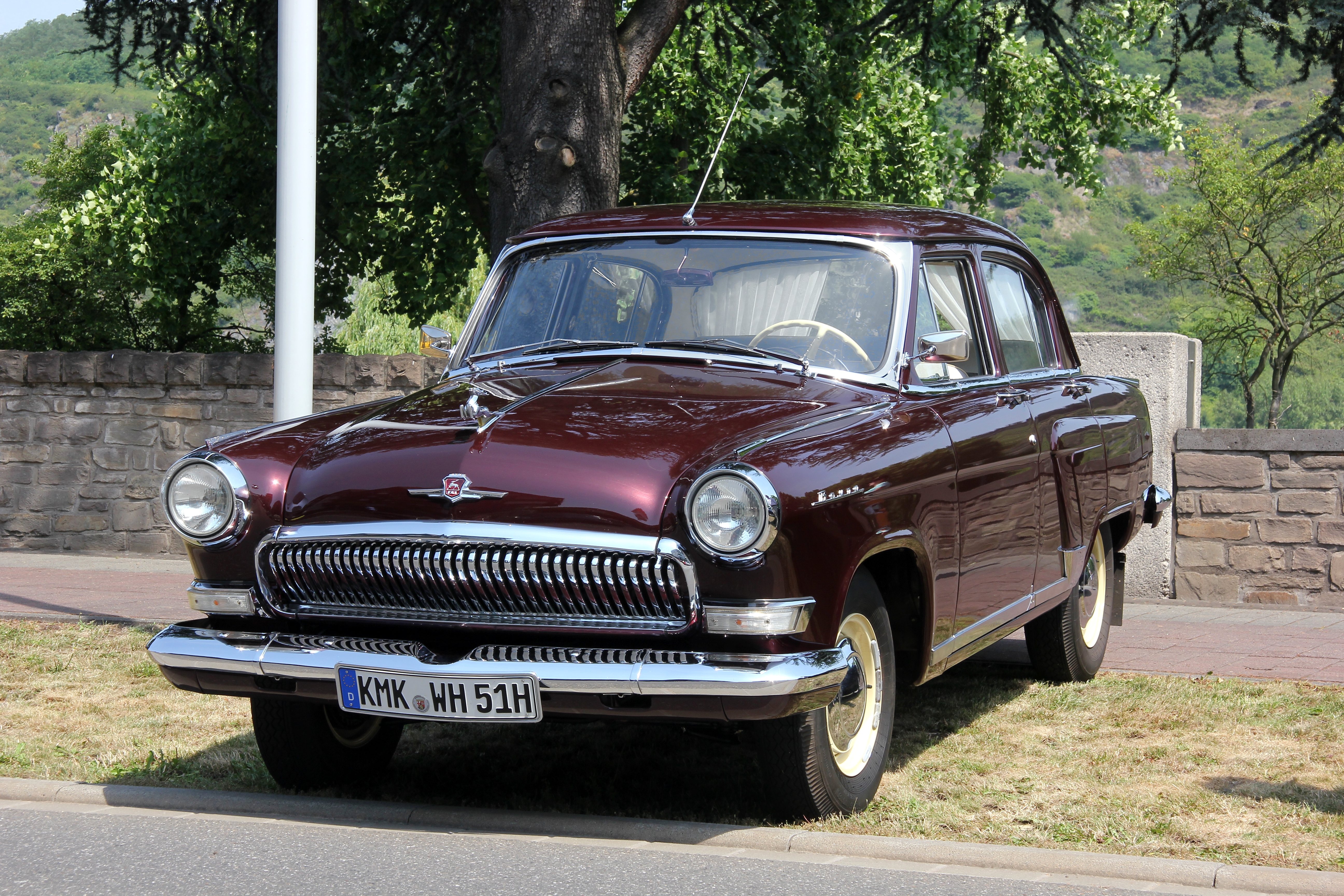 Машины старого образца. ГАЗ-21 автомобиль. Волга машина. Gaz ГАЗ 21. ГАЗ 2125 Волга.