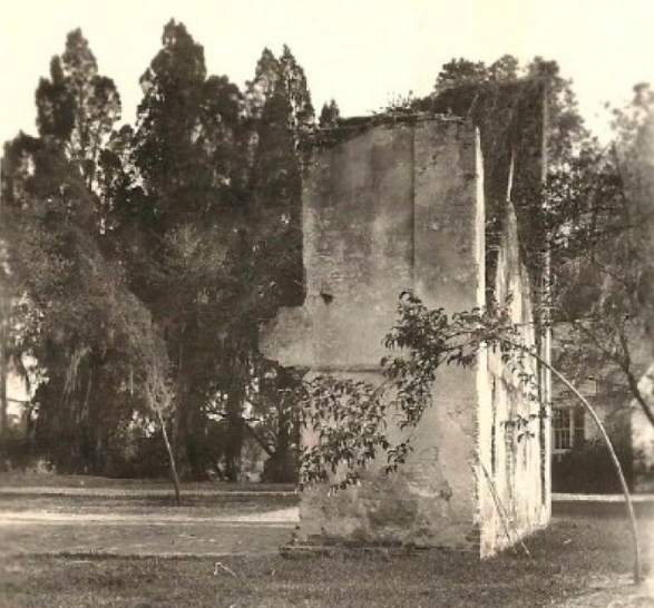 File:Yeamans Hall plantation ruins.png