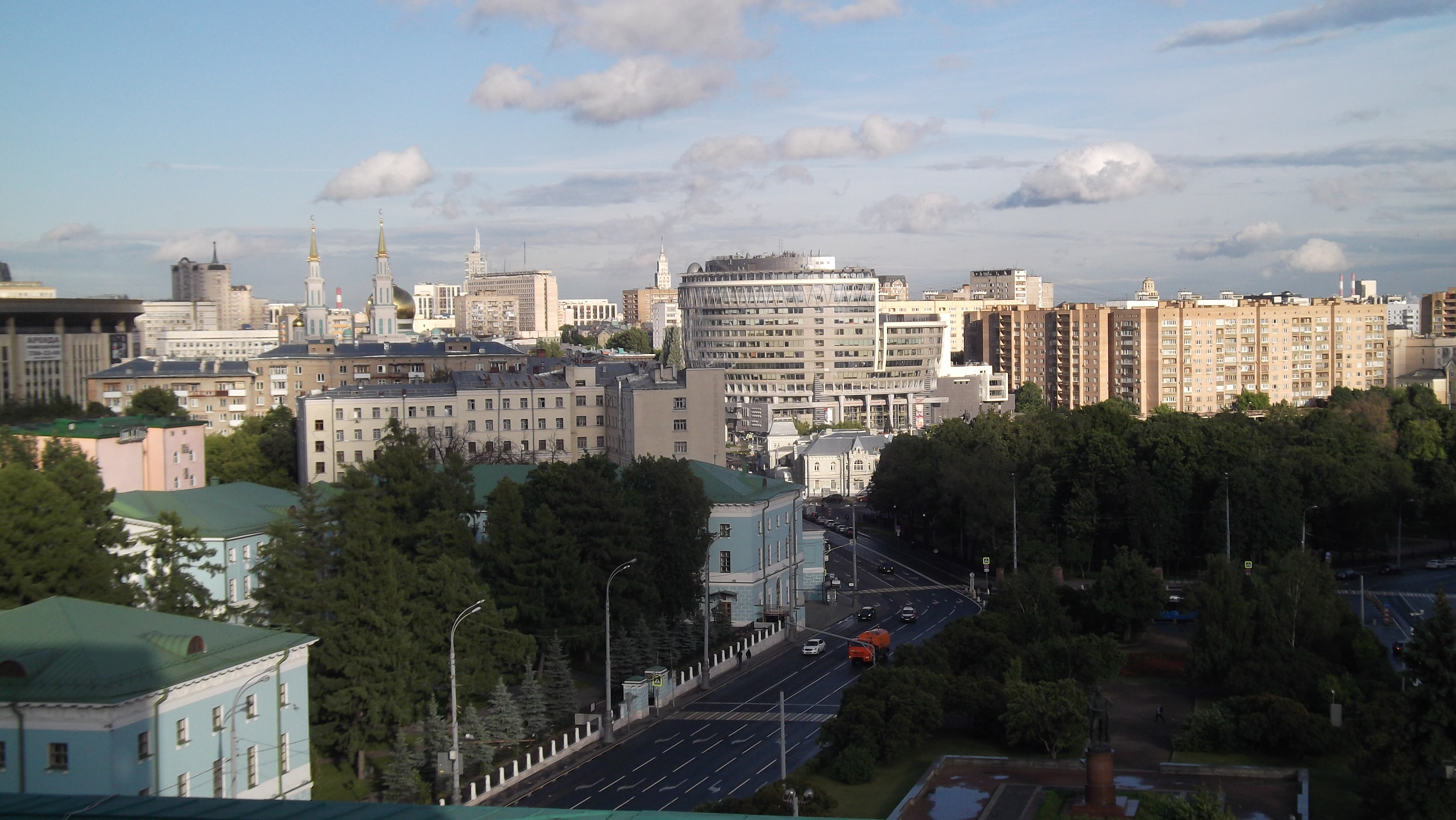 суворовская площадь в москве