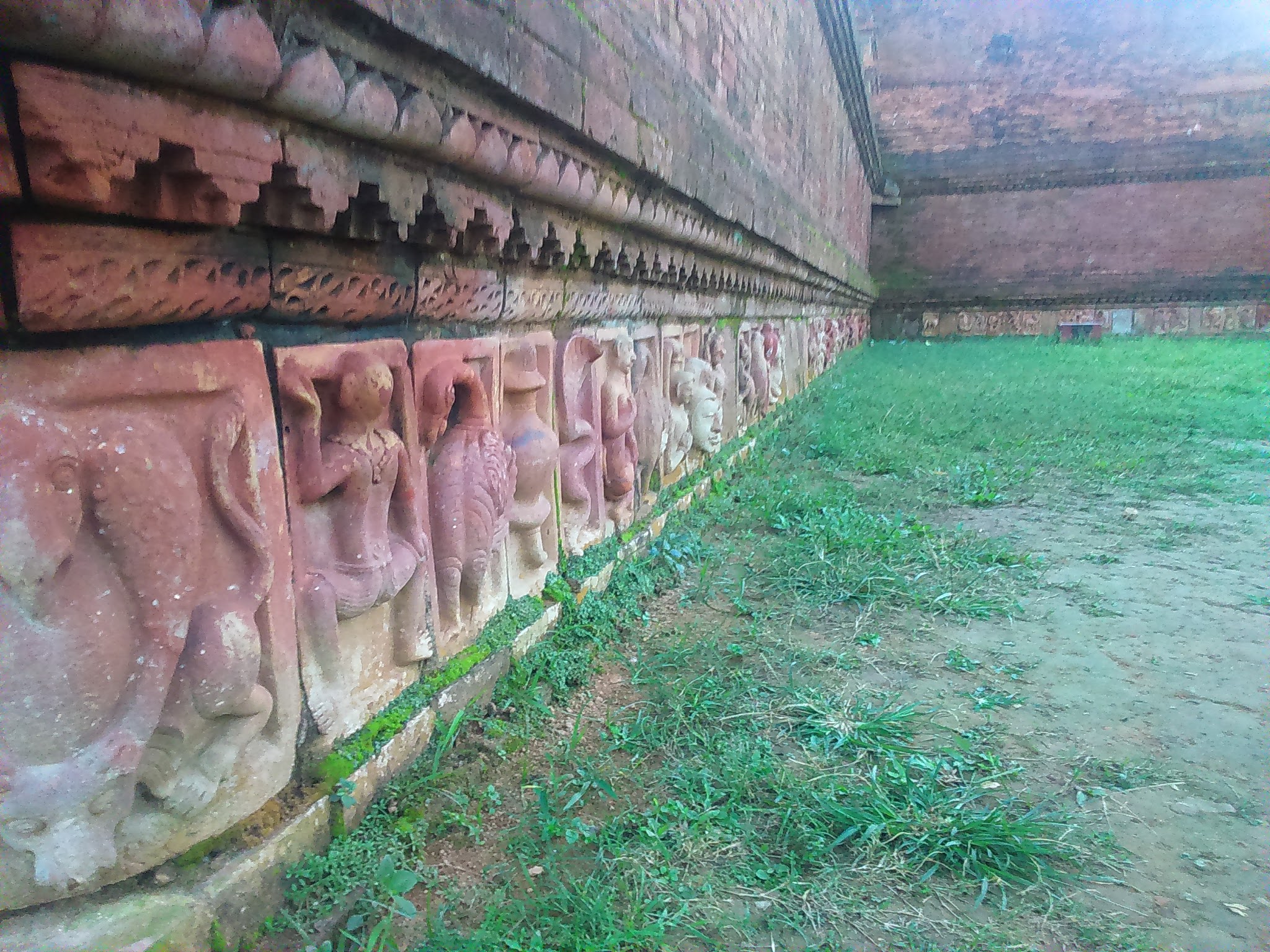 Пала половин. Multistoried stiipa. From Terracotta Plaques, Harwan, Kashmir.