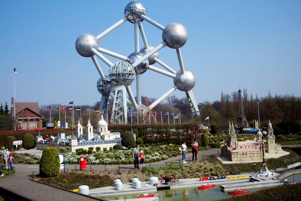 File:Bruparck - Mini Europe.jpg