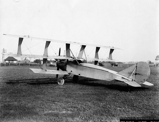 Civilian landplane Curtiss L.jpg
