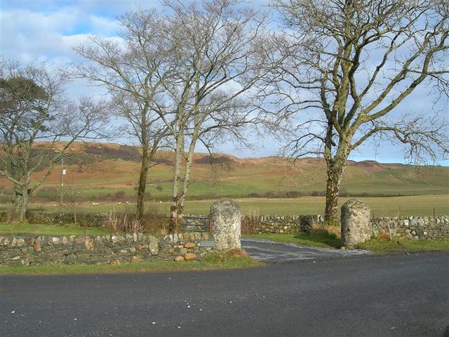 File:Cluanach View - geograph.org.uk - 700524.jpg