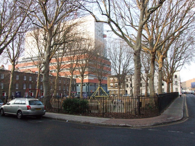 File:Ford Square, Whitechapel - geograph.org.uk - 1114133.jpg