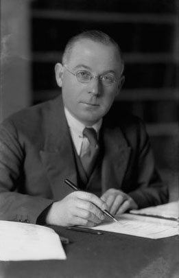 <span class="mw-page-title-main">Frank Adcock</span> British classical historian (1886–1968)