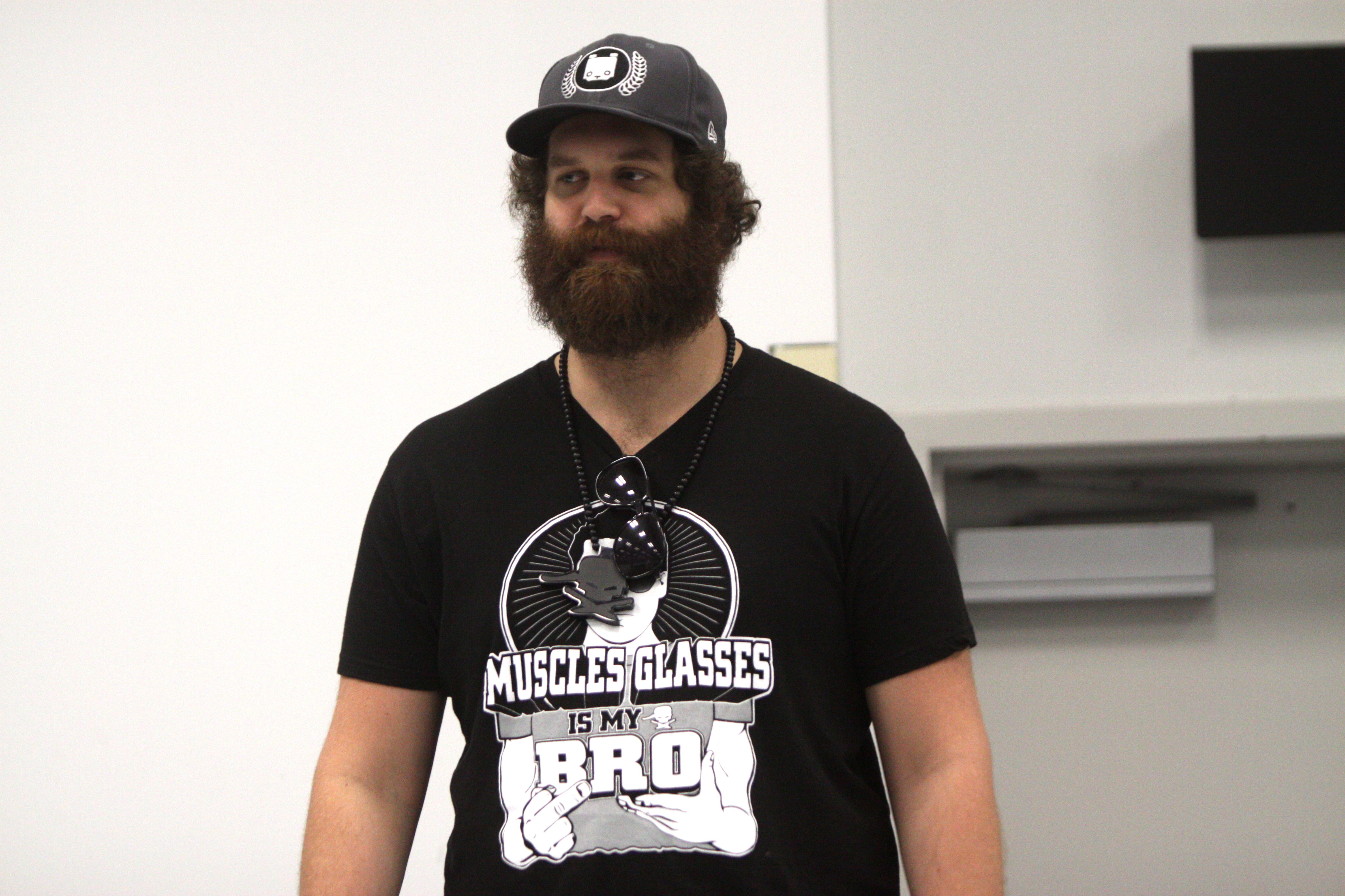 harley morenstein no beard