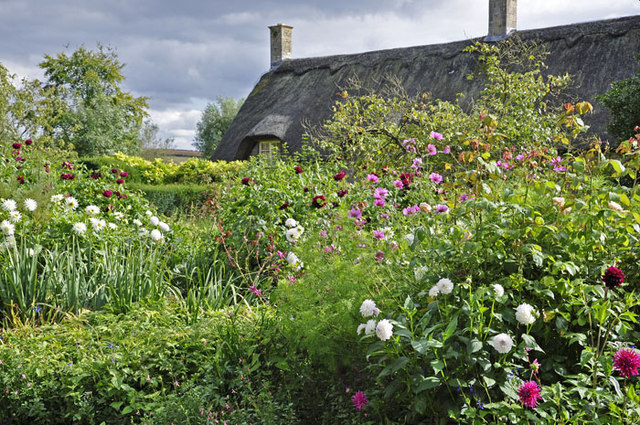 Hidcote Manor Gardens - geograph.org.uk - 1465025