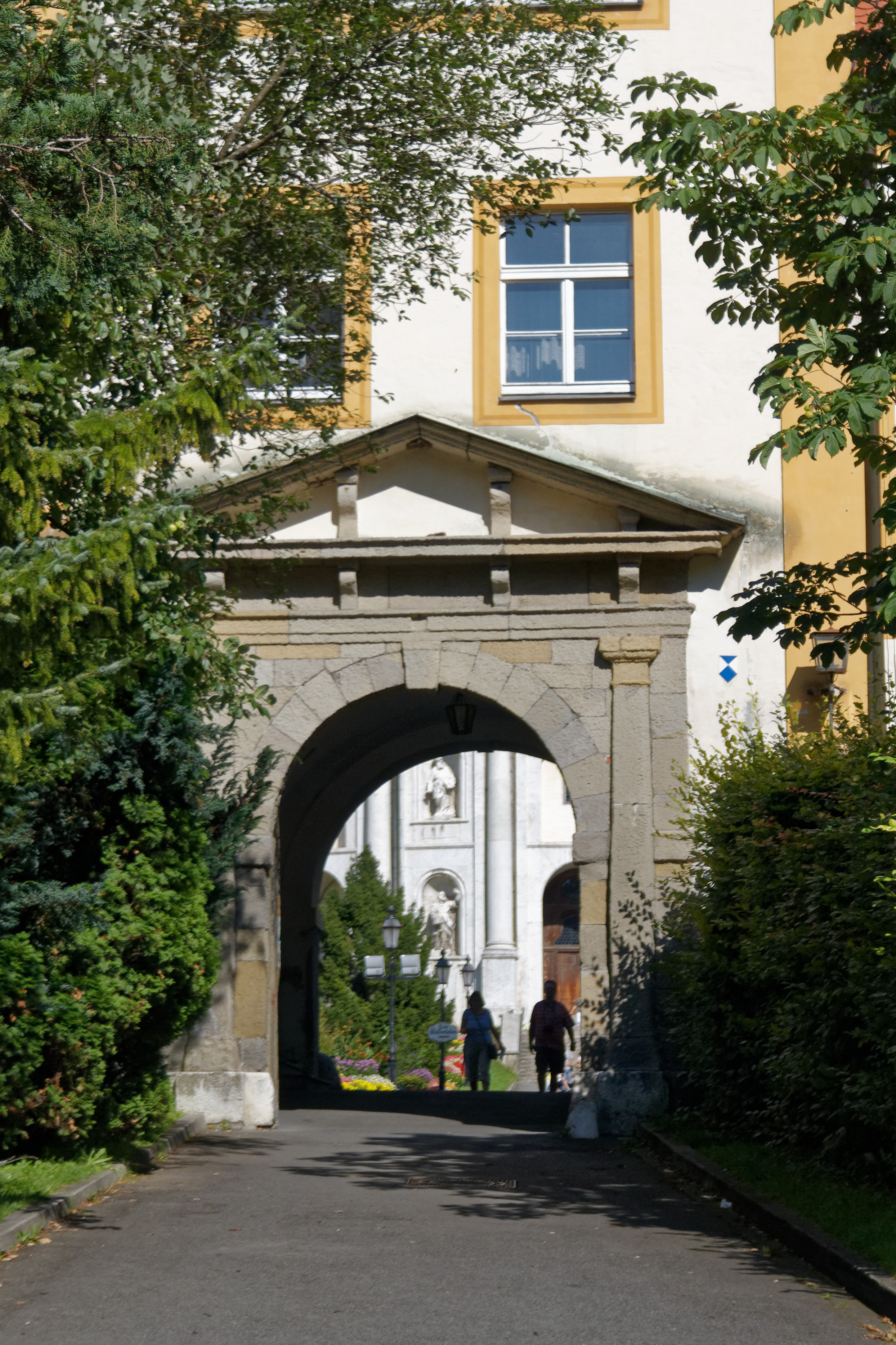 File Kloster Ettal Portal Bjs090823 01 Jpg Wikimedia Commons