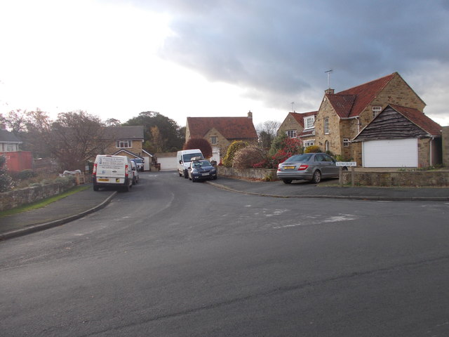 File:Lowcroft - Millbeck Green - geograph.org.uk - 4735552.jpg