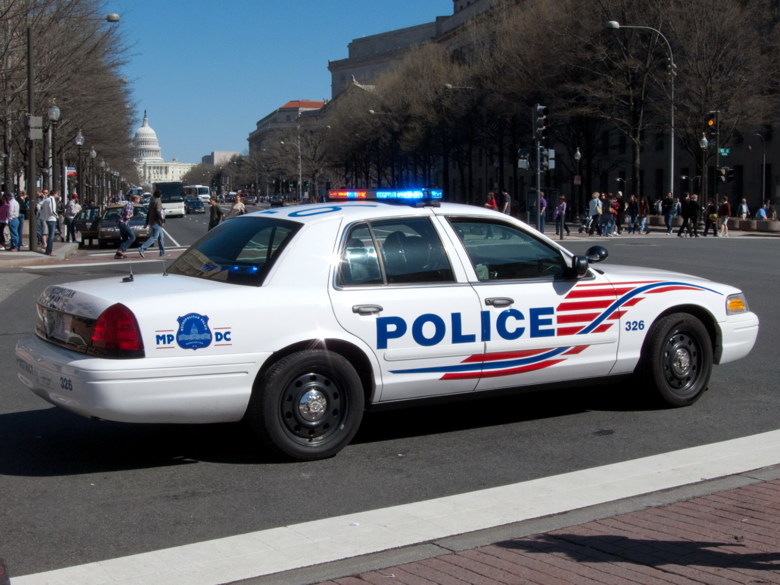 File:Metropolitan Police car.jpg  Wikimedia Commons