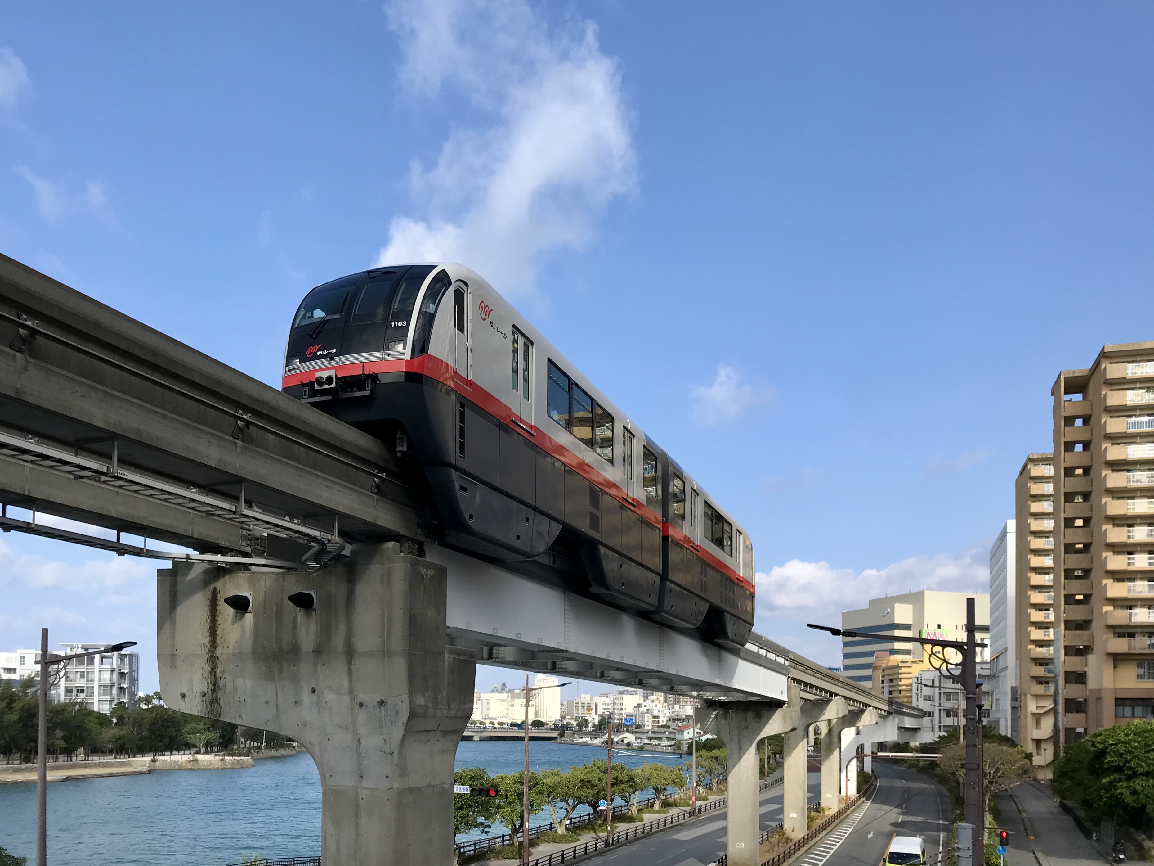 沖縄都市モノレール1000形電車 Wikipedia