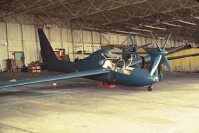 QT-2PCs dans STAAF, RVN Hangar c1968.jpg