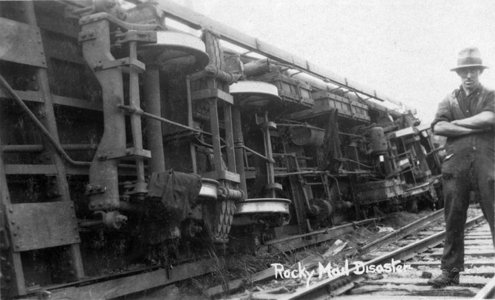 File:Queensland State Archives 1088 Traveston Railway Accident 9 June 1925.png