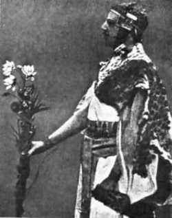 File:Samuel Liddell MacGregor Mathers in Egyptian getup.jpg