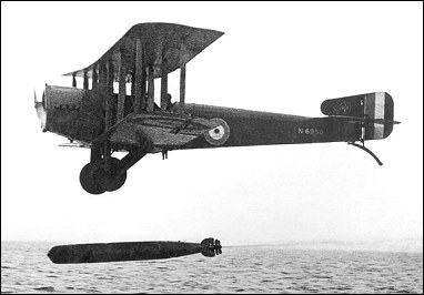 File:Sopwith Cuckoo launching torpedo.jpg