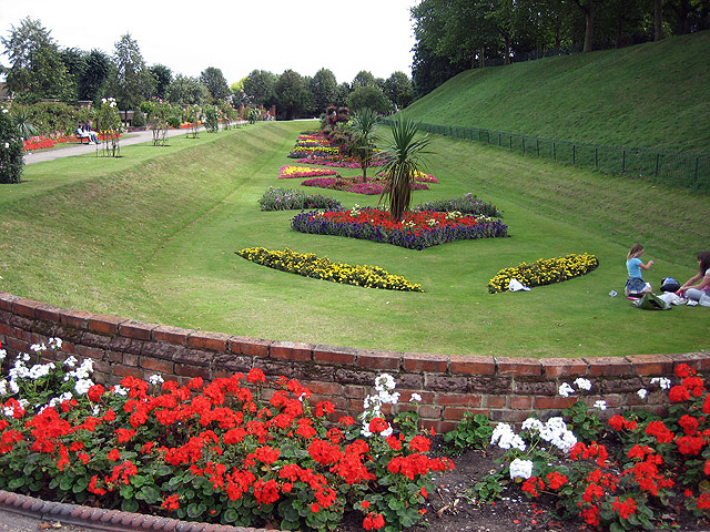 Filesunken Garden North Of Castle Uk 545325