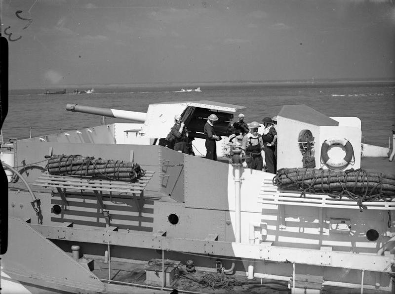 File:The Royal Navy during the Second World War A23752.jpg