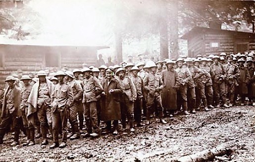 File:V spopadih na Piavi ujeti britanski vojaki.jpg