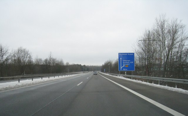 File:A1 - Kreuz 42 Dibbersen, 500m - geo.hlipp.de - 14374.jpg