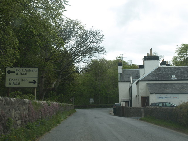 File:A847 meets the A846 - geograph.org.uk - 1850700.jpg