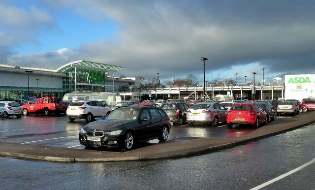 File:ASDA At Hamilton - geograph.org.uk - 4302779.jpg