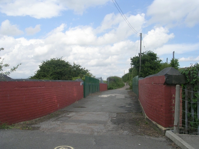 File:Bridge WAG 1-18 - Hammer Lane - geograph.org.uk - 1356827.jpg