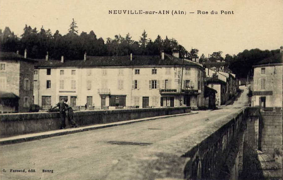 Neuville-sur-Ain  France Auvergne-Rhône-Alpes Ain Neuville-sur-Ain 01160