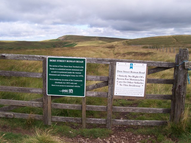 File:Dere Street, Border Fence at Black Halls - geograph.org.uk - 776888.jpg