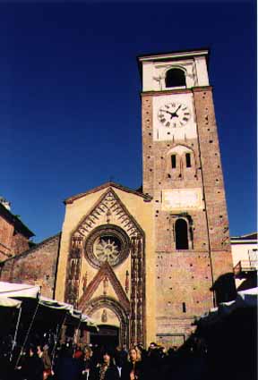Duomo di Chivasso.jpg