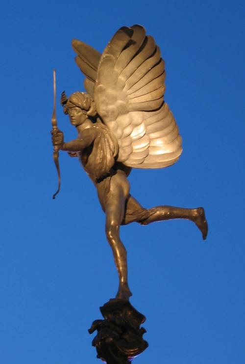 greek winged goddess