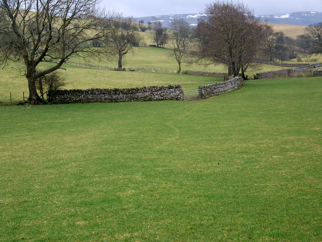 File:Footpath to Nateby - geograph.org.uk - 1817627.jpg