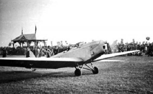 File:Klemm Kl 25 at 1933 Jamboree in Hungary.jpg