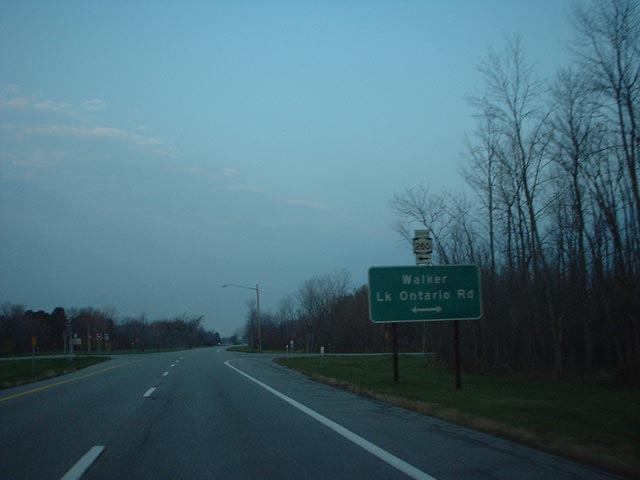 File:Lake Ontario State Parkway - New York - 4297522240.jpg