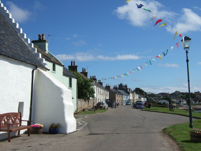 File:Main Street in Portmahomack - geograph.org.uk - 502434.jpg