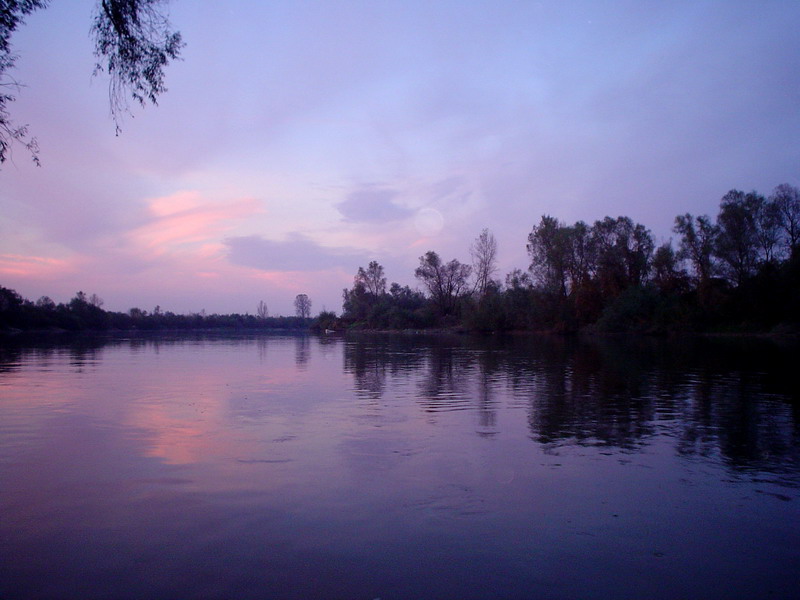 File:Morava river2.jpg