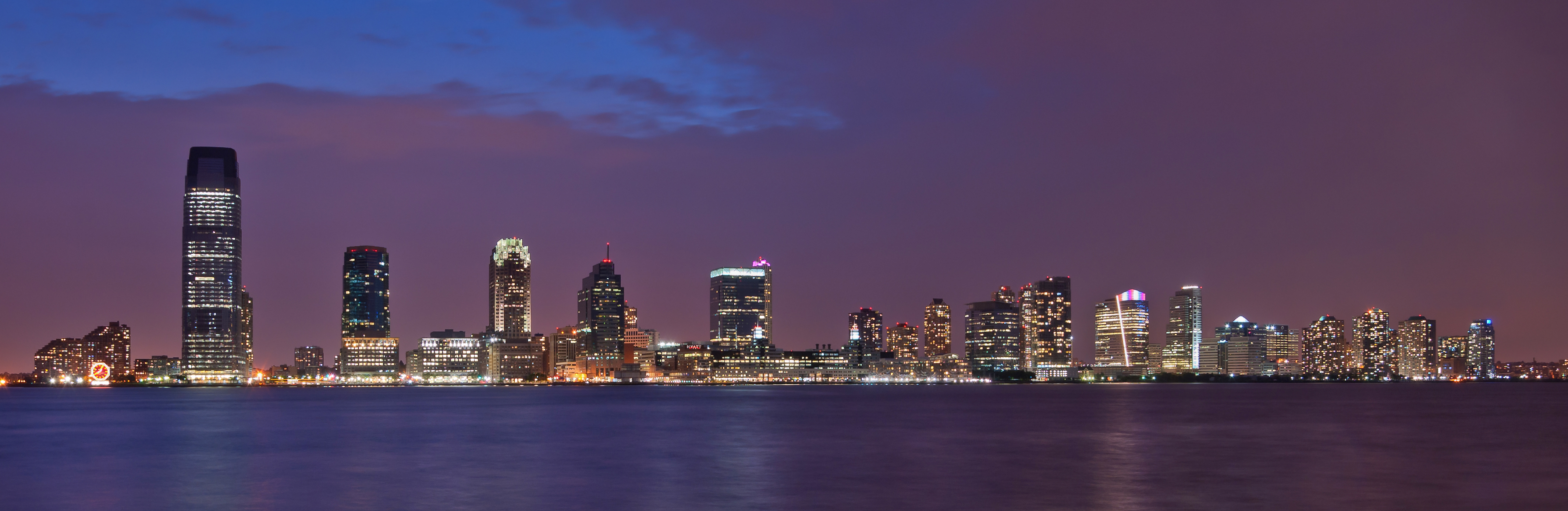 File:New Jersey Skyline from Battery Park NY - cropped.jpg - Wikimedia  Commons
