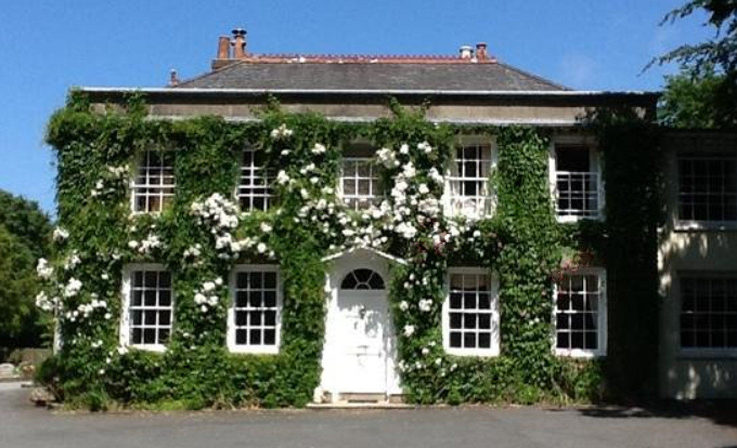 Rose in Vale Country House Hotel