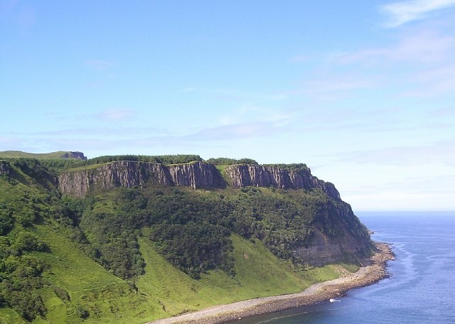 File:Rubha Sughar, Skye - geograph.org.uk - 61338.jpg